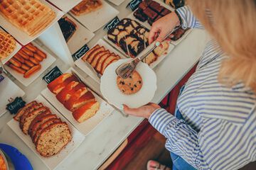 Breakfast buffet