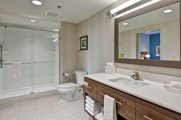 Bathroom shower
