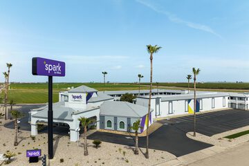 Spark by Hilton Santa Nella on I-5