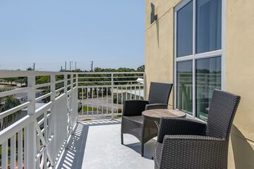 Terrace/Patio 76 of 78