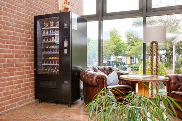 Snack bar