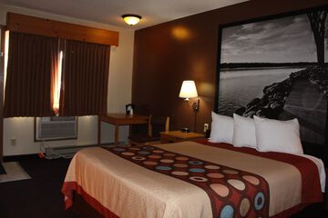 Room 19 of 40