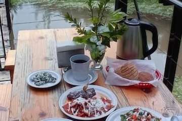Breakfast meal