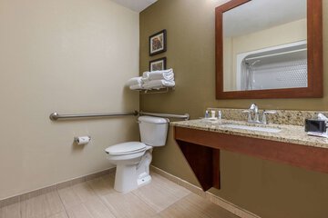 Room 16 of 50