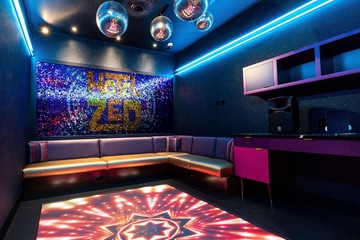 Karaoke room