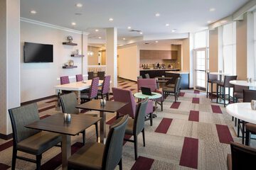 Breakfast/Coffee Service 17 of 19