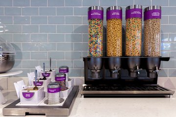 Breakfast/Coffee Service 28 of 34