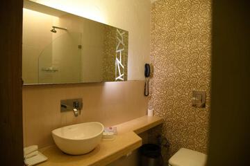 Photo 40