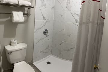 Room 7 of 15
