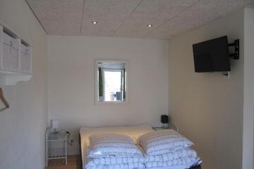 Photo 43