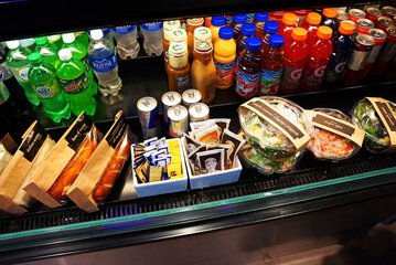 Snack bar