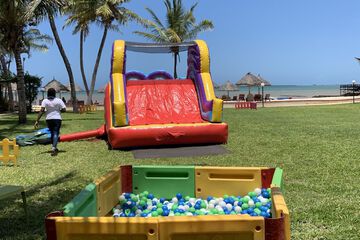 Children's play area - outdoor