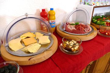 Breakfast buffet