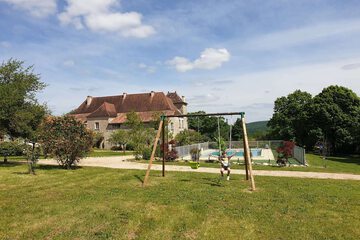 Children's play area - outdoor