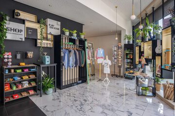 Gift shop