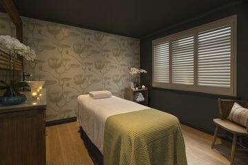 Treatment room