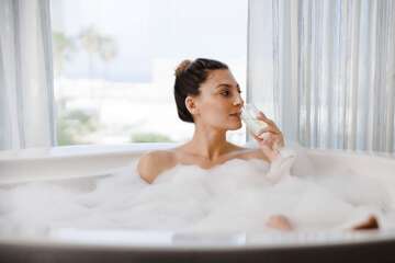 Private spa tub