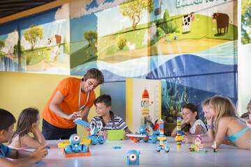 Children's play area - indoor