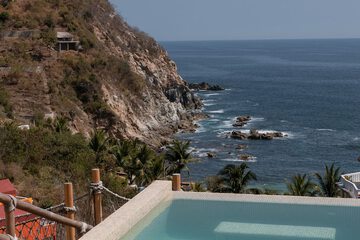 Infinity pool