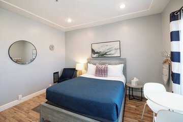 Room 68 of 151