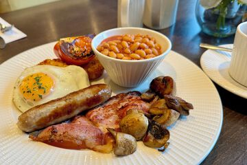 Breakfast meal