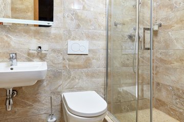 Bathroom shower