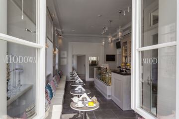 Cafe