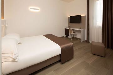 In-room business center