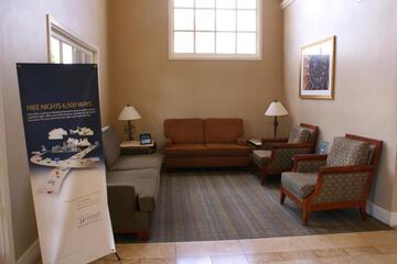 DAYS INN AND SUITES SEAWORLD AIRPORT 15