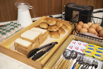 Snack bar