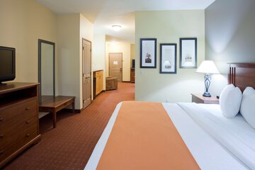 Room 47 of 127