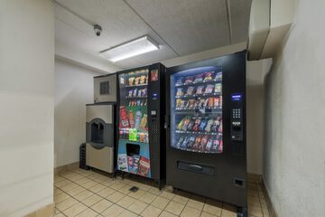 Vending machine