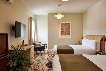 Room 14 of 32