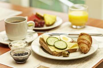 Breakfast meal