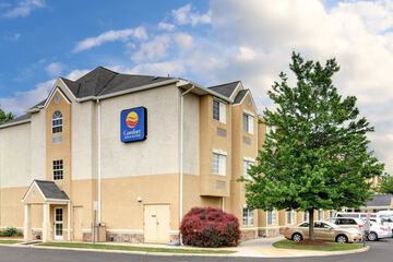 Comfort Inn & Suites Airport Dulles Gateway