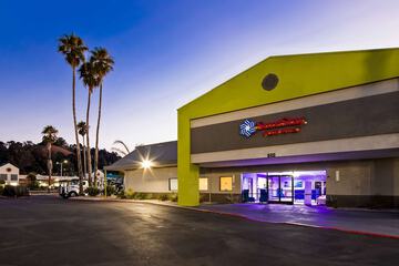 SureStay Plus Hotel by Best Western Point Richmond