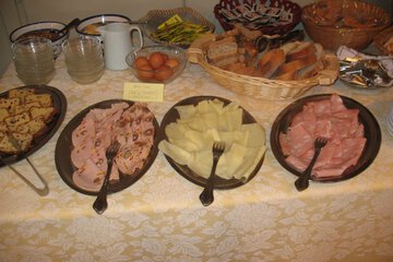 Breakfast buffet