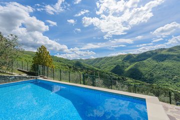 Private pool