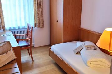 Photo 44
