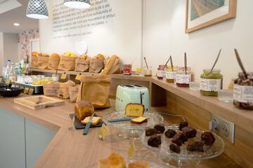 Breakfast buffet