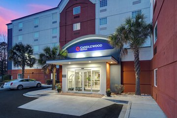 Hotel 5 of 61