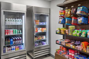 Snack bar