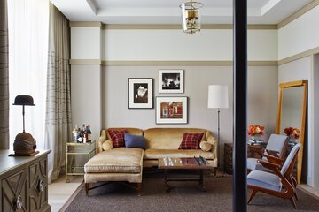 Suite 59 of 105