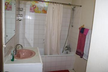 Photo 52