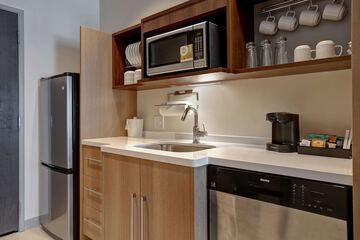 Private kitchenette