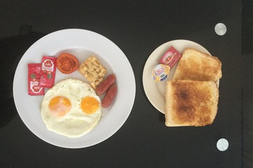 Breakfast meal
