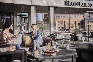 Sundeck
