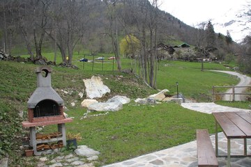 BBQ/picnic area