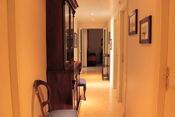 hotel_rooms