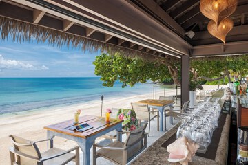 Beach bar